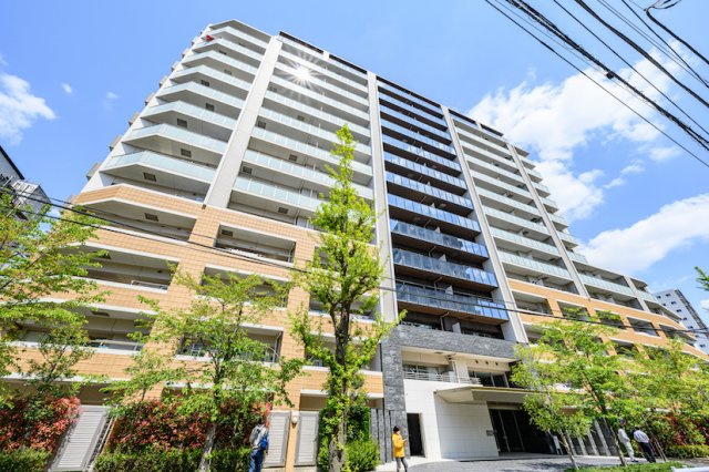 クレヴィア南千住の外観