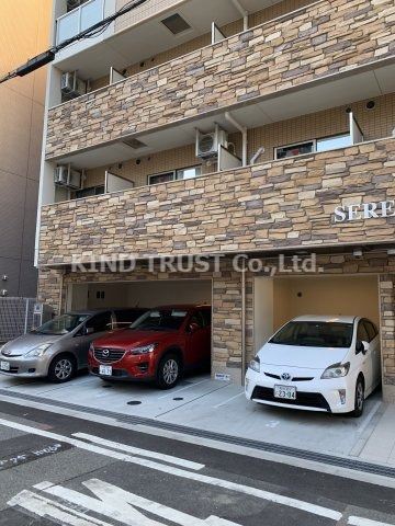 SERENA大阪天満宮の駐車場|駐車場があります