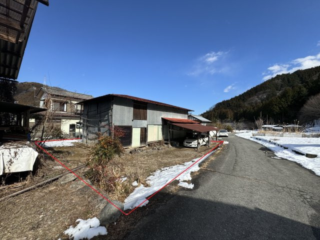 -三丁目不動産-　秩父市荒川白久