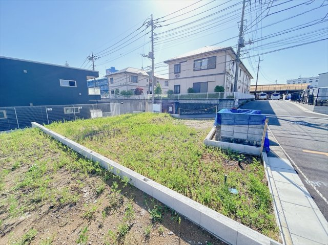 【外観】 | 新座市畑中3丁目　建築条件無売地　全3区画　(志木本店) | 販売現地／2024年5月17日撮影