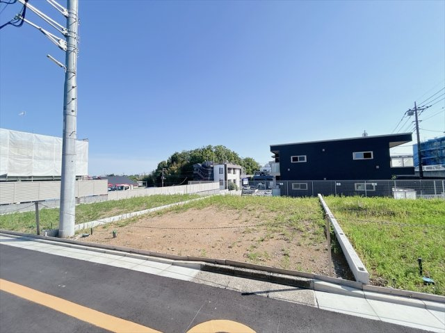 【外観】 | 新座市畑中3丁目　建築条件無売地　全3区画　(志木本店) | 販売現地／2024年5月17日撮影