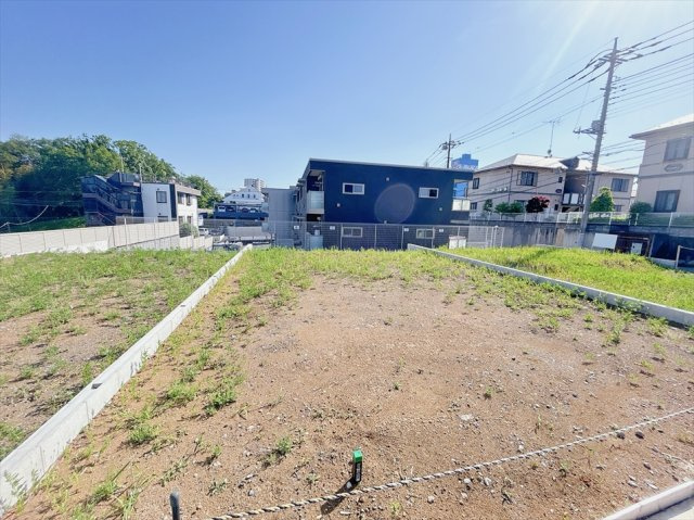 【外観】 | 新座市畑中3丁目　建築条件無売地　全3区画　(志木本店) | 販売現地／2024年5月17日撮影