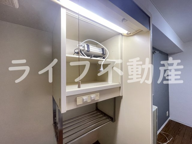アリーヴェデルチ小阪の収納|便利な収納スペースです