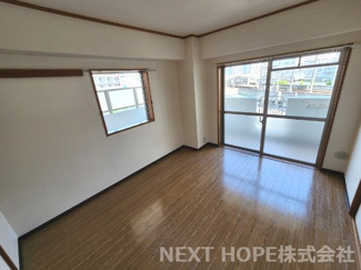 【居間・リビング】 | インペリアル花屋敷 | 前回空室時の写真です。