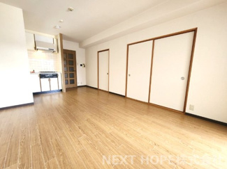 【居間・リビング】 | インペリアル花屋敷 | 前回空室時の写真です。