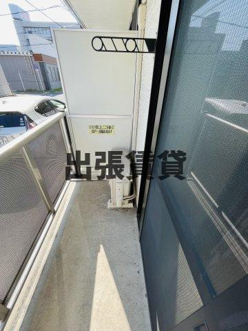 家電家具付！レオパレス本陣のバルコニー