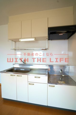 グリーンヒルズ津福【キャッシュバック対象物件】のキッチン|コンパクトなキッチンで掃除もラクラク