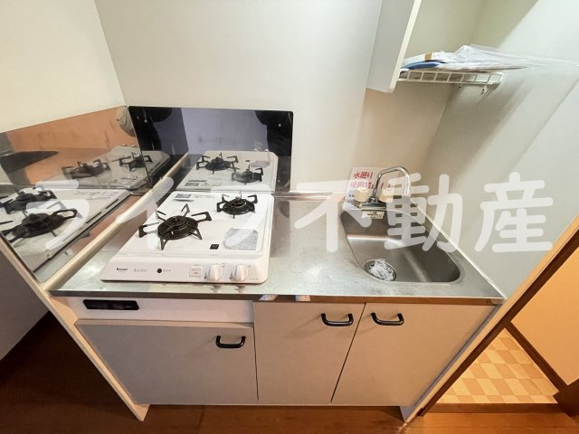 アンプルールフェール寿のキッチン