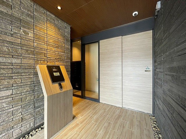 シャーメゾンＮＡＣのエントランス|建物の内部です