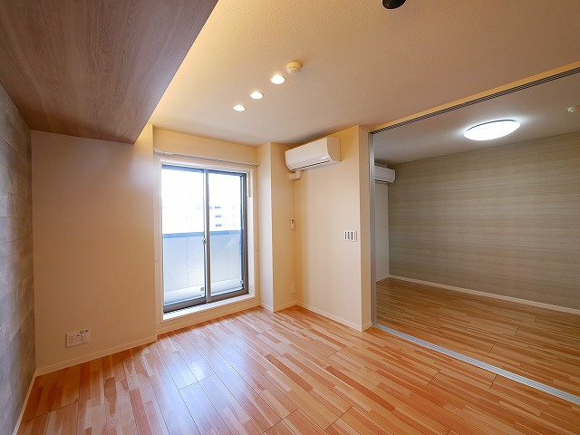 シャーメゾンＮＡＣの居間・リビング|こちらの居間で趣味の時間をお楽しみください