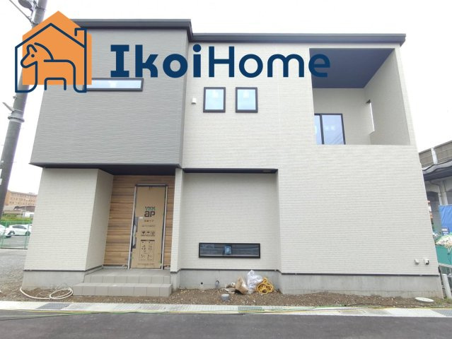 明石市大久保町八木　新築戸建　11号棟の外観|敷地には2台駐車が可能です。現在建築中で、2024年7月下旬に完成予定です。角地で日当たりも良好です