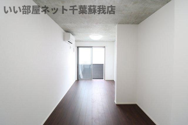 YURION蘇我の居間・リビング|ゆったりとしたリビングです