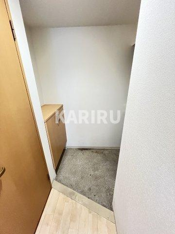 O・B・P柳谷の玄関