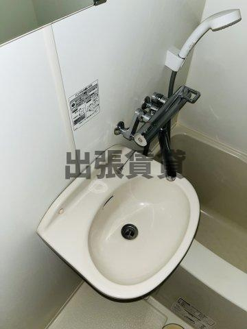 家具・家電付！レオパレス森下の洗面所