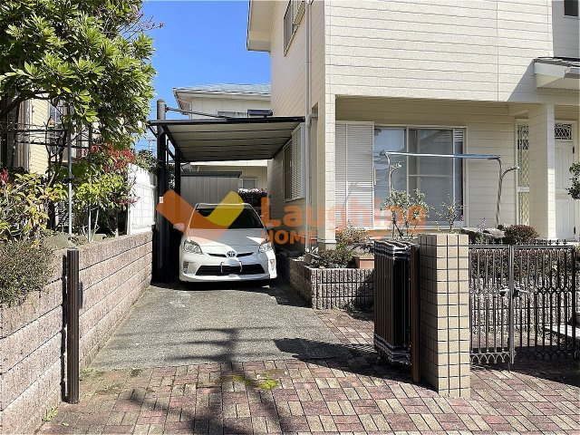 【駐車場】の画像