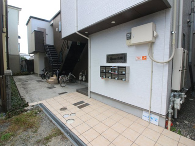 【エントランス】 | F´grace高槻