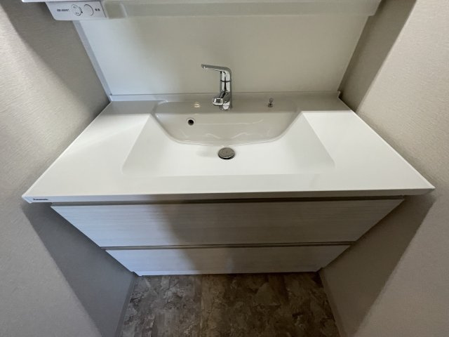 スプランディッド池田呉服町の洗面所