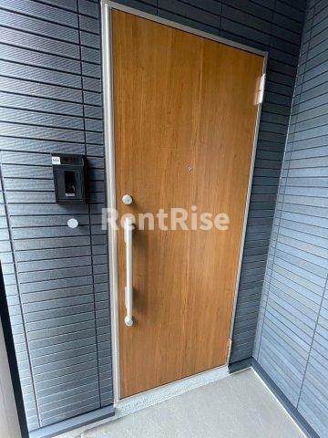 アクテュエル・Ｙの玄関