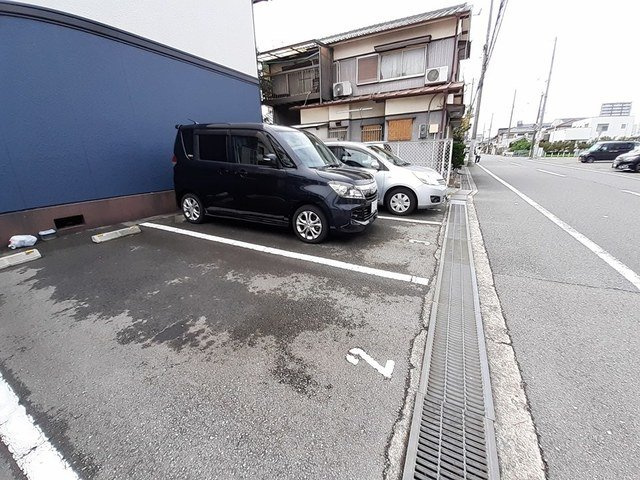 セジュールＩ．Ｓ．の駐車場