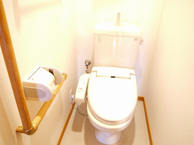 ブリリアント　アコーポリッシュのトイレ|シンプルで使いやすいトイレです