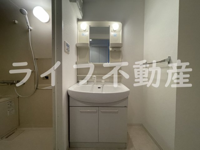 エトワールフィラントの独立洗面台|朝の身支度には欠かせない独立洗面化粧台