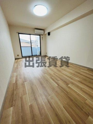 ファースト尼ケ坂の居間・リビング