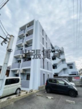 ファースト尼ケ坂の外観