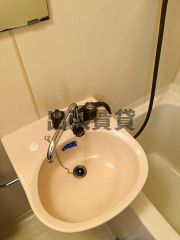 ファースト尼ケ坂の洗面所