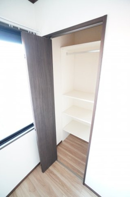 【収納】 | エバーグリーンⅡ | ※同物件・反転タイプの写真です。