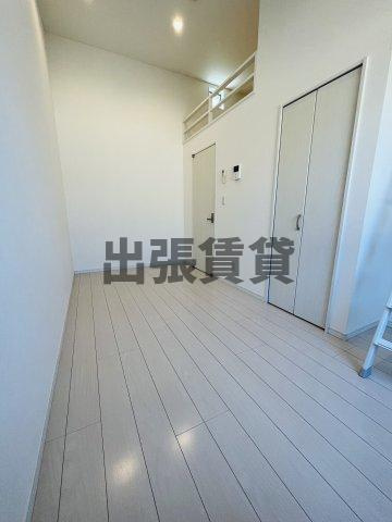 仲介手数料0円！クレスト新富の居間・リビング