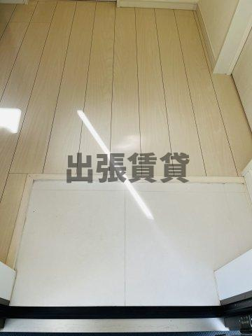 仲介手数料0円！クレスト新富の玄関