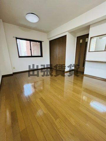 仲介手数料0円！クオン千原の居間・リビング