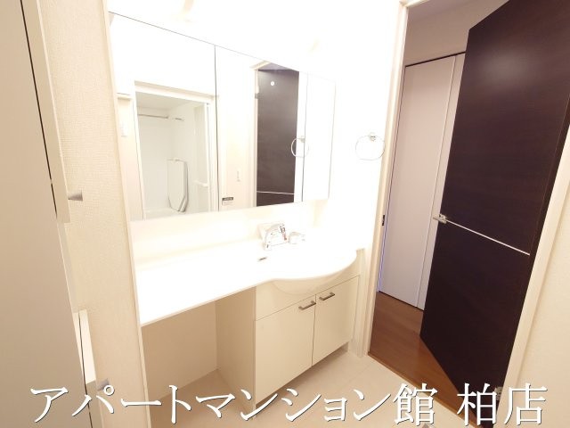 ピアチェーレⅠの独立洗面台