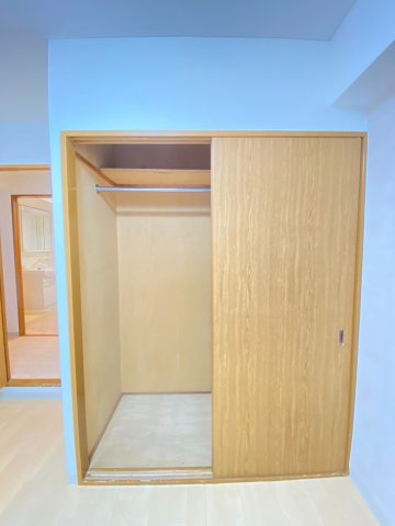 ブルージュ摂津の収納