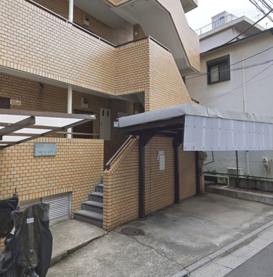 【エントランス】 | ハウゼ向原　13819 | 落ち着いたエントランスです