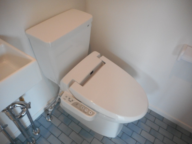 アパートメント新小岩B棟のトイレ
