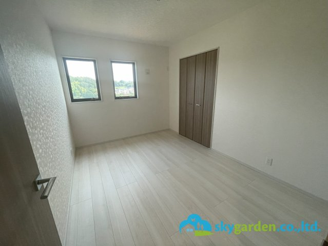 平塚市南金目　未入居戸建の子供部屋