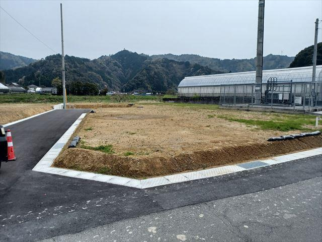 土佐市 蓮池 5区画 　建築条件付きの外観
