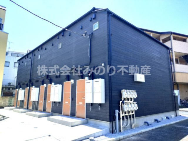Woody Shinkoiwaの外観