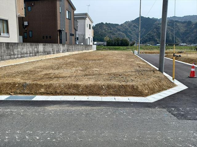 土佐市 蓮池 5区画 　建築条件付きの外観