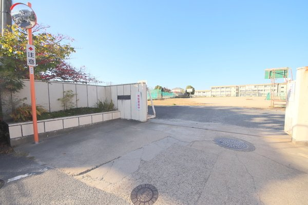 プロシードの周辺|中学校「奈良市立京西中学校まで430m」