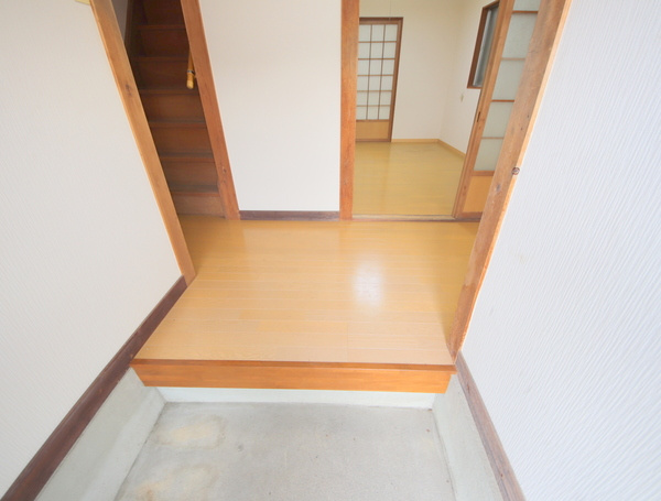 吹角借家　中棟の玄関