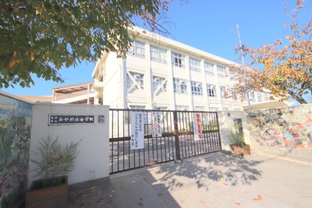 シティパレスあやめ池P-8の周辺|小学校「奈良市立あやめ池小学校まで867m」