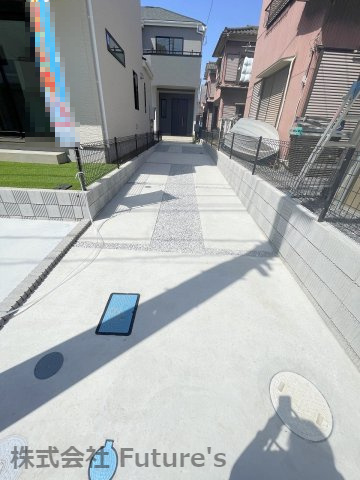 三郷市戸ケ崎3丁目　新築戸建　全7棟　G号棟の駐車場|カースペース縦列3台可能