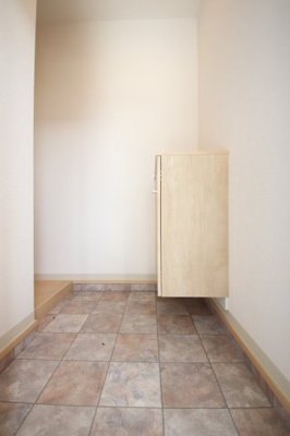 【玄関】 | YTSハイツ若松町PART1