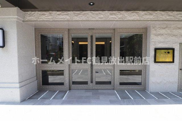 SK RESIDENCES 放出のエントランス