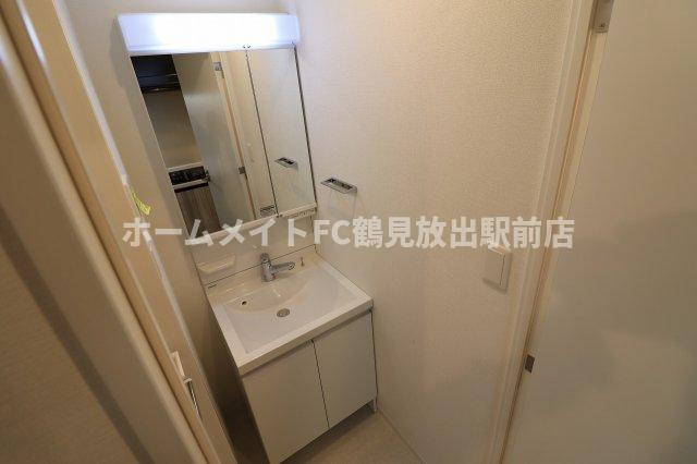 SK RESIDENCES 放出の独立洗面台