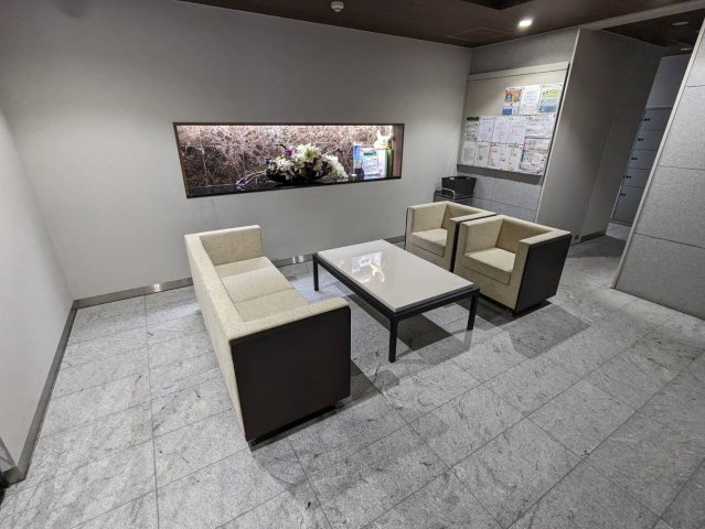 アールバックスタワー金山駅前のロビー|アールバックスタワー金山