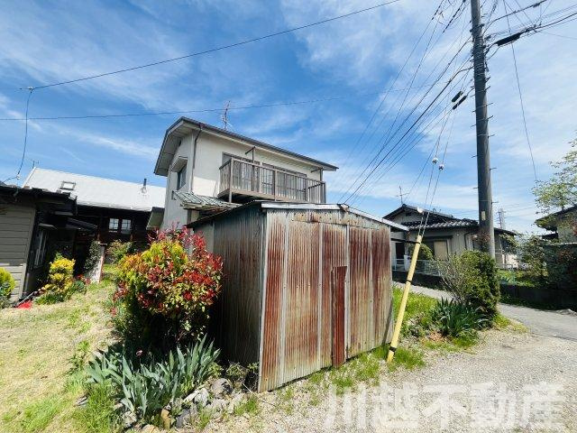 生活利便施設が徒歩圏内のひろびろ敷地の外観|ゆったりした敷地とのぞかな街並み（現存家屋は売主にて解体します）