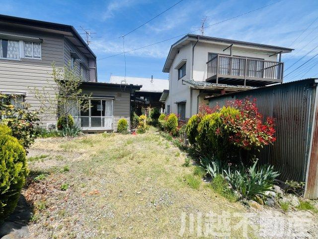 生活利便施設が徒歩圏内のひろびろ敷地の外観|ゆったりした敷地とのぞかな街並み（現存家屋は売主にて解体します）